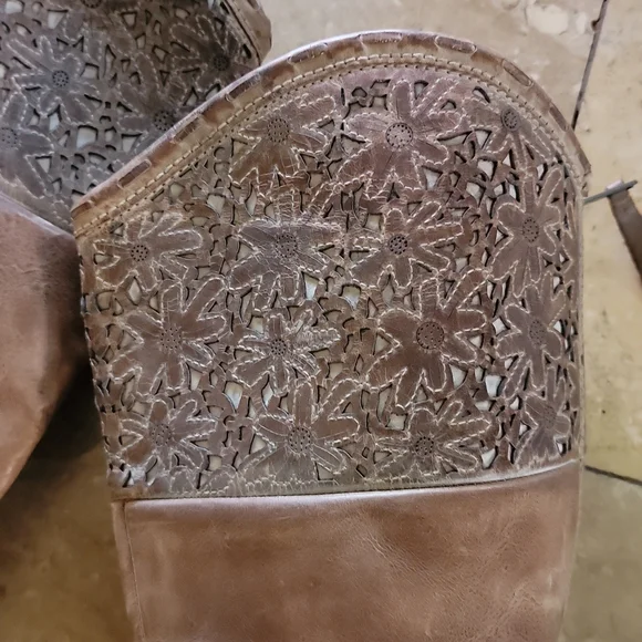 Corral light brown leather boots 8 - Picture 3 of 10